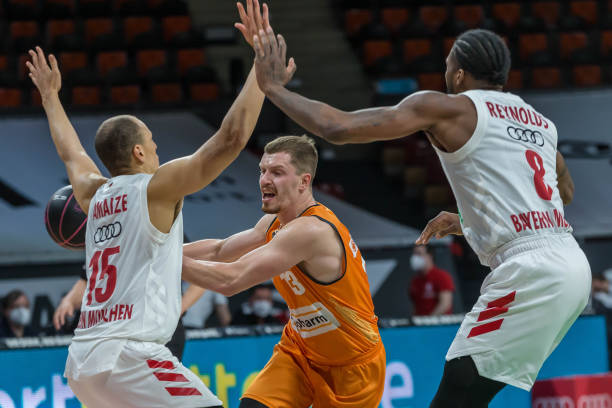 于迅速抓住 于迅速抓住